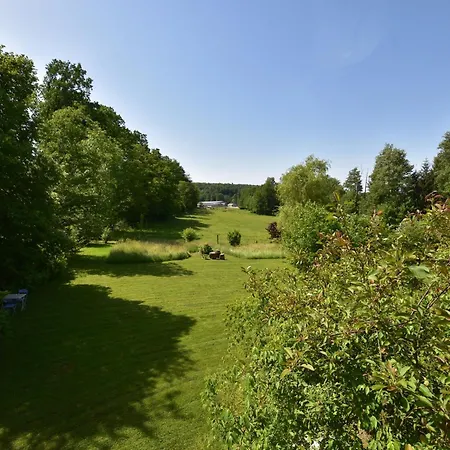 In Auvergne With Roofed Garden And Terrace Hébergement de vacances Calvinet