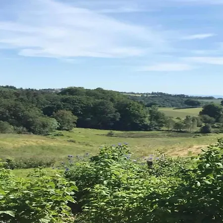 Σπίτι διακοπών In Auvergne With Roofed Garden And Terrace